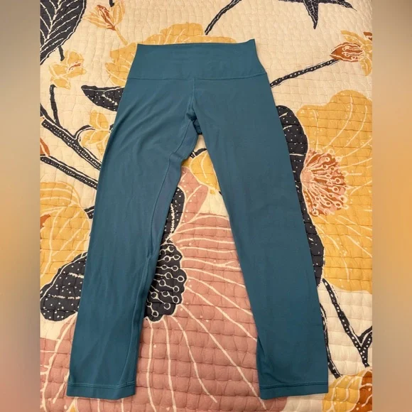 Lululemon Teal High-Waisted Leggings Sz 6 - Picture 1 of 4